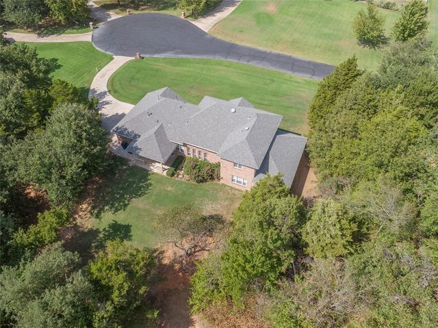 940 Lake Vista Road, Edmond, OK 73034