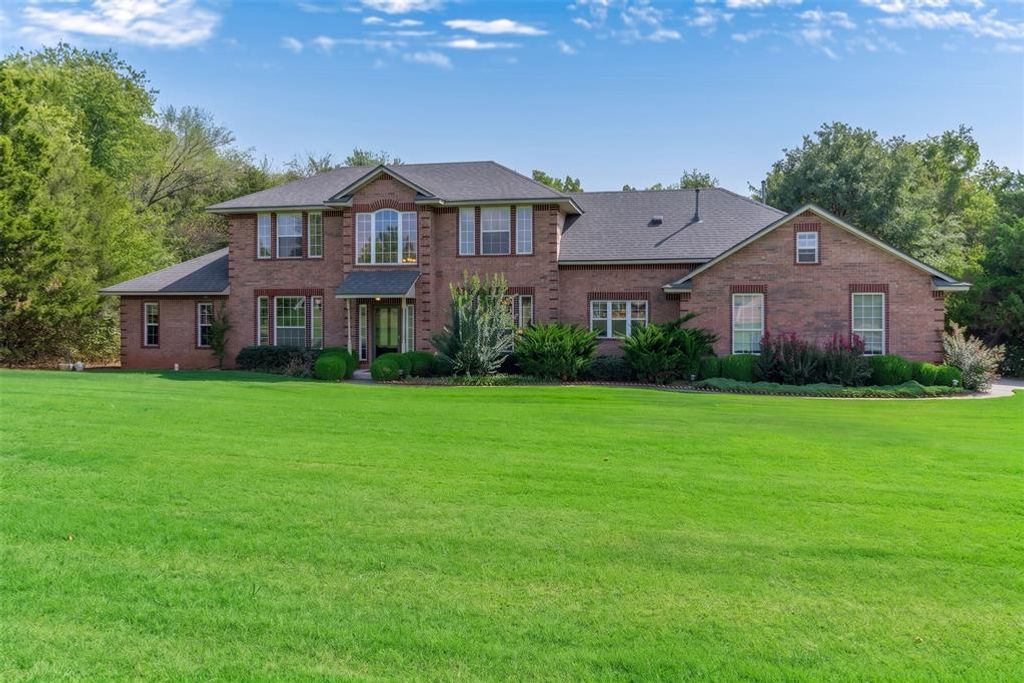940 Lake Vista Road, Edmond, OK 73034
