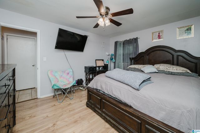108 26TH AVENUE NW, Center Point, AL 35215