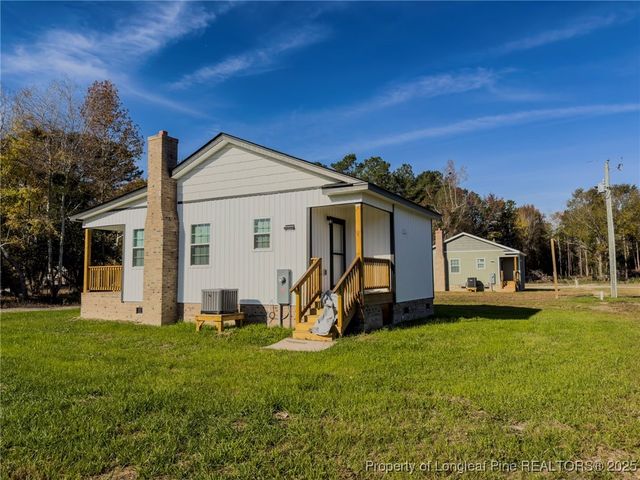 1075B Pine Street, Pembroke, NC 28372