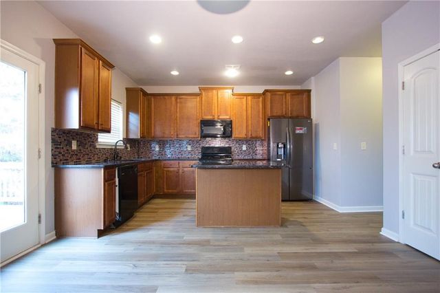 960 Franklin Mill Trace, Loganville, GA 30052