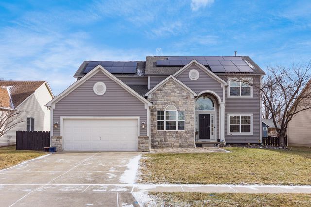 4052 Ponds Edge Street, Grove City, OH 43123