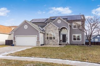 4052 Ponds Edge Street, Grove City, OH 43123