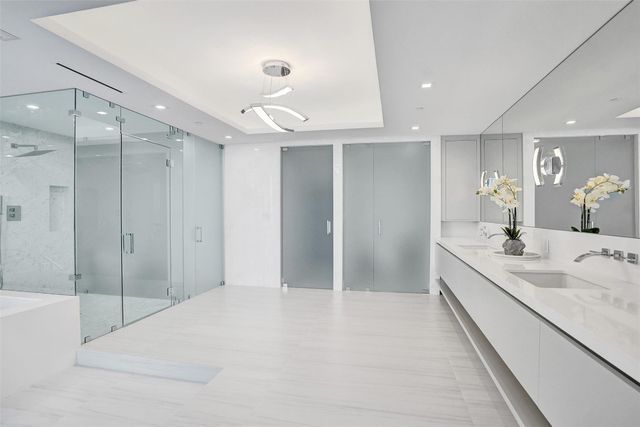 701 N Fort Lauderdale Beach Boulevard PH 1801, Fort Lauderdale, FL 33304