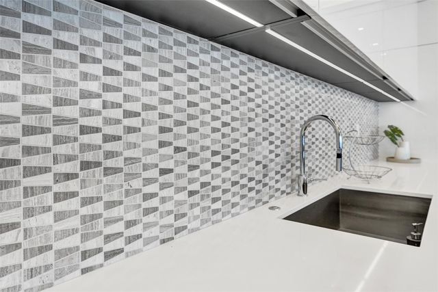 701 N Fort Lauderdale Beach Boulevard PH 1801, Fort Lauderdale, FL 33304