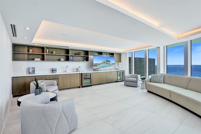 701 N Fort Lauderdale Beach Boulevard PH 1801, Fort Lauderdale, FL 33304