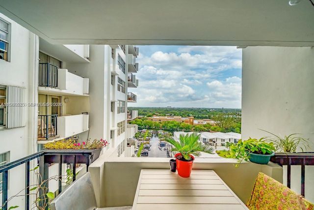 2750 NE 183rd Street 1107, Aventura, FL 33160