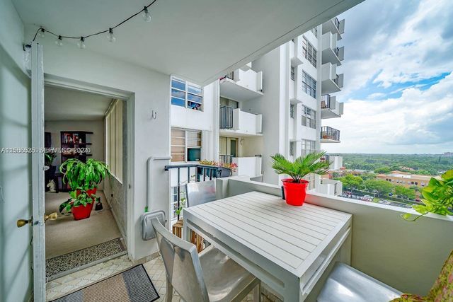 2750 NE 183rd Street 1107, Aventura, FL 33160