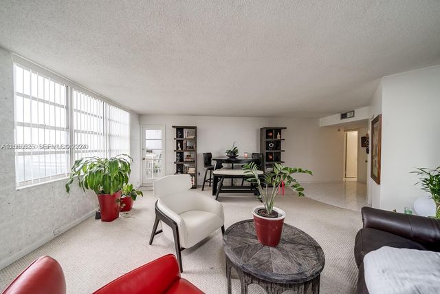 2750 NE 183rd Street 1107, Aventura, FL 33160