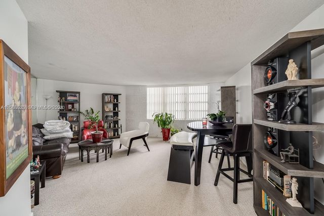 2750 NE 183rd Street 1107, Aventura, FL 33160