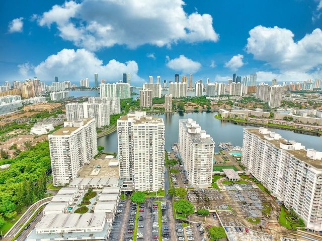 2750 NE 183rd Street 1107, Aventura, FL 33160