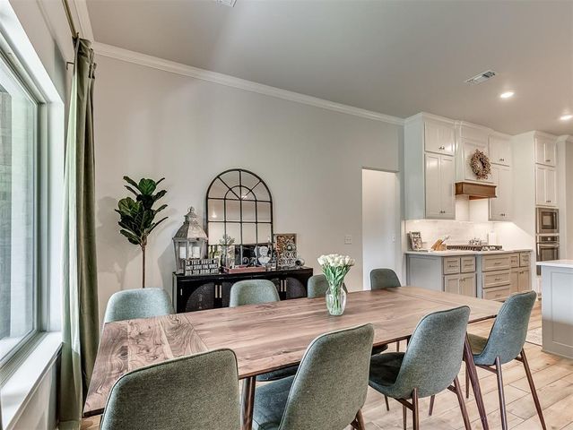 3405 Broadmoore Drive, Moore, OK 73160