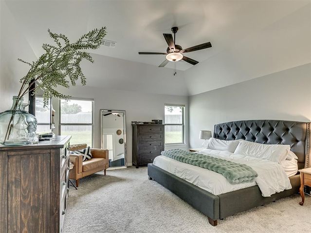 3405 Broadmoore Drive, Moore, OK 73160