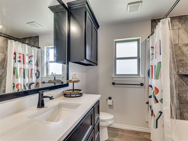 3405 Broadmoore Drive, Moore, OK 73160