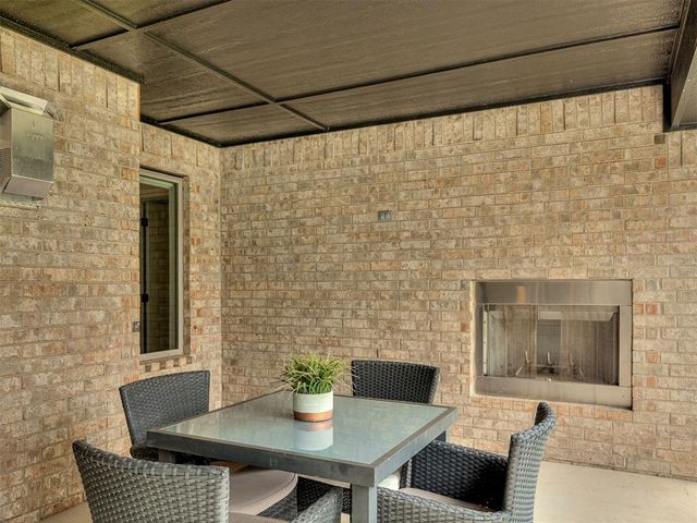 3405 Broadmoore Drive, Moore, OK 73160