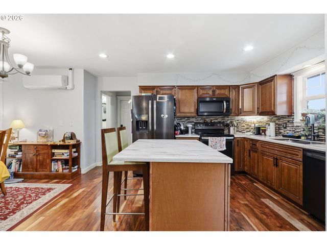 1601 CELLARS Ave, Vancouver, WA 98661