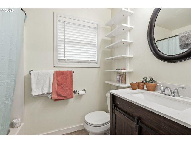 1601 CELLARS Ave, Vancouver, WA 98661