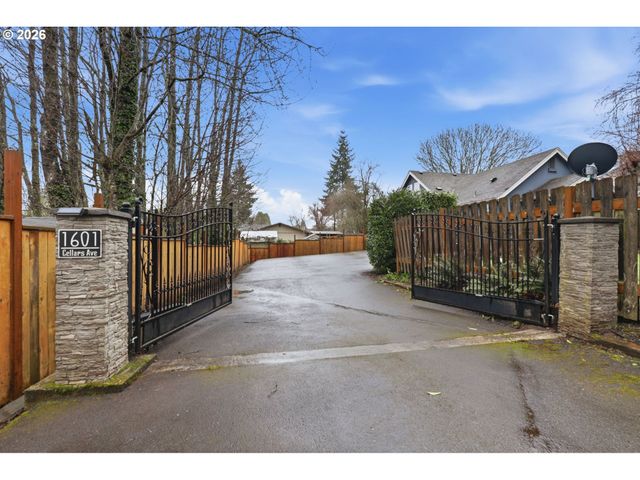1601 CELLARS Ave, Vancouver, WA 98661