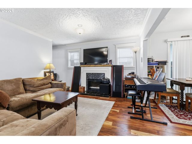 1601 CELLARS Ave, Vancouver, WA 98661