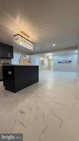 2470 WHITE OAK RD, Dover, DE 19901