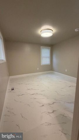 2470 WHITE OAK RD, Dover, DE 19901