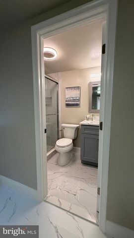 2470 WHITE OAK RD, Dover, DE 19901