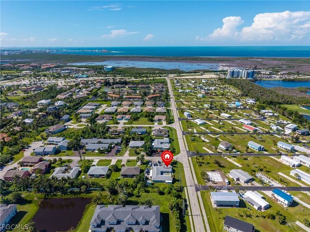 16599 Davis RD, Fort Myers, FL 33908