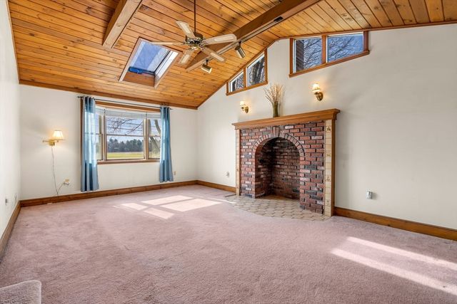 483 S Main St, Sharon, MA 02067