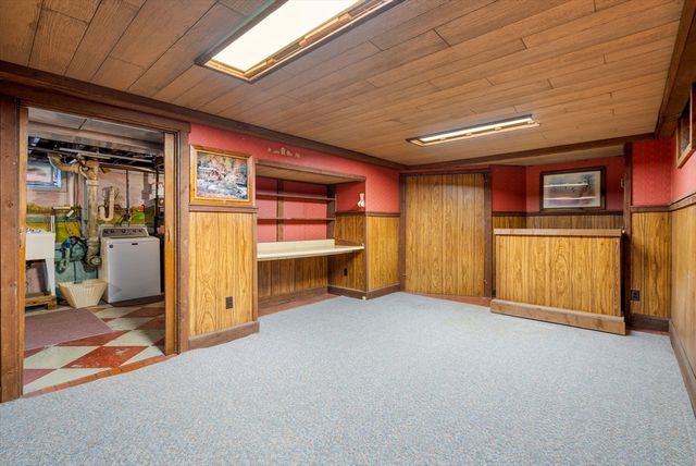 483 S Main St, Sharon, MA 02067