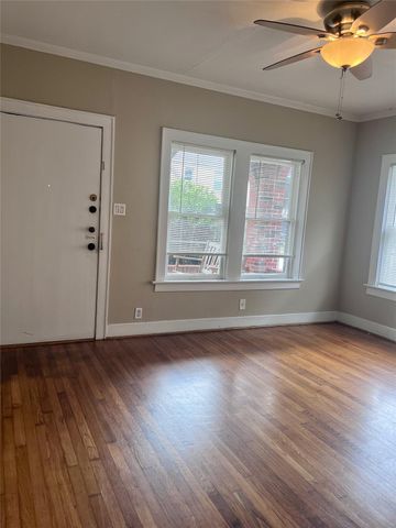 320 W Polk Street 2, Houston, TX 77019