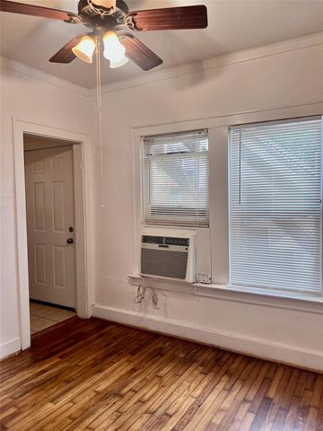 320 W Polk Street 2, Houston, TX 77019