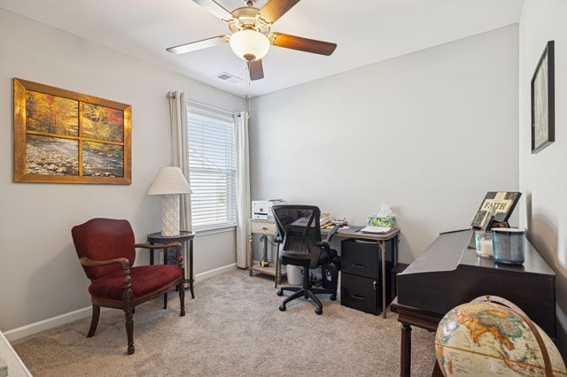 1166 Amber Hills Dr, Ashland City, TN 37015