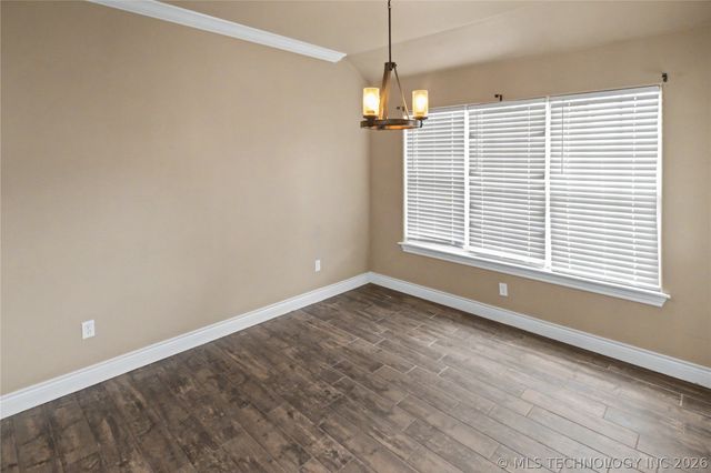 3885 Lexington Avenue, Tahlequah, OK 74464