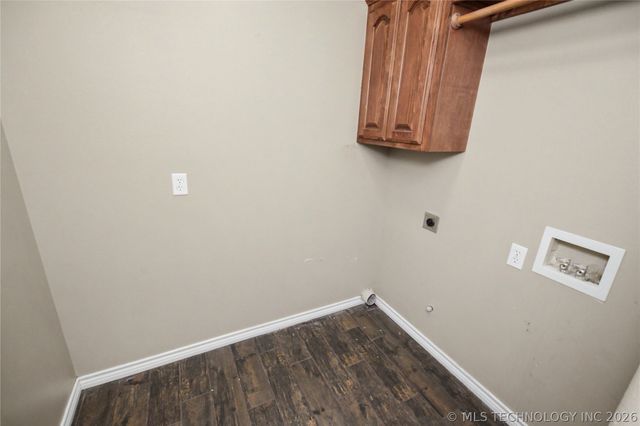 3885 Lexington Avenue, Tahlequah, OK 74464
