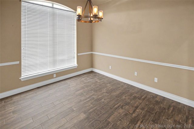 3885 Lexington Avenue, Tahlequah, OK 74464