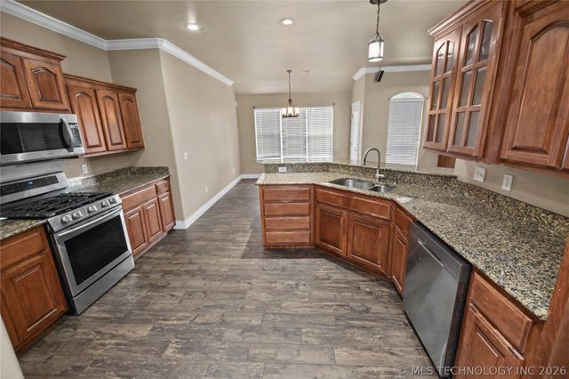 3885 Lexington Avenue, Tahlequah, OK 74464