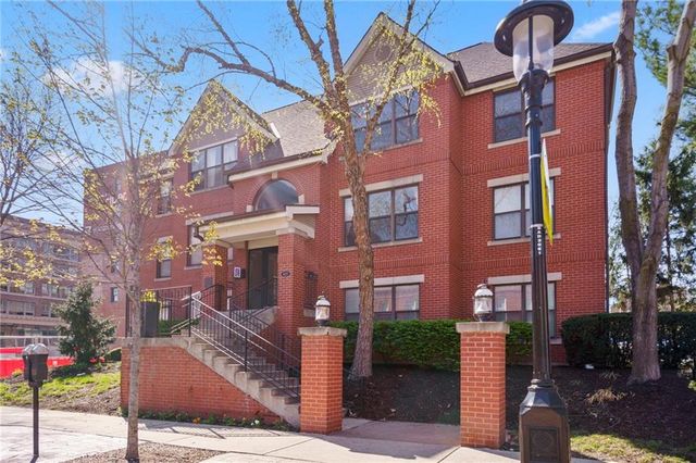 425 W 9th Street 103, Kansas City, MO 64105