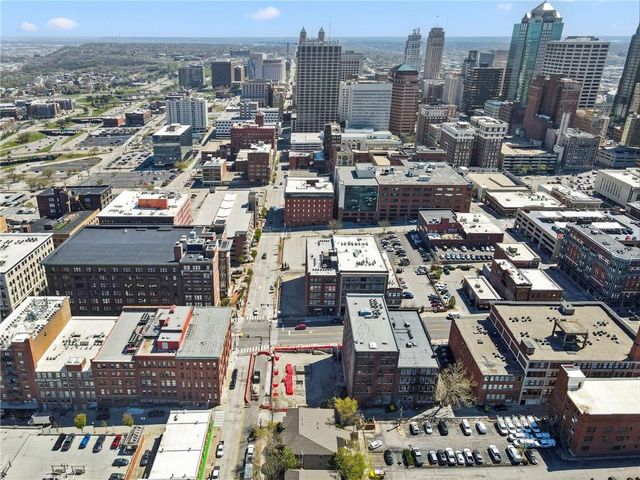 425 W 9th Street 103, Kansas City, MO 64105