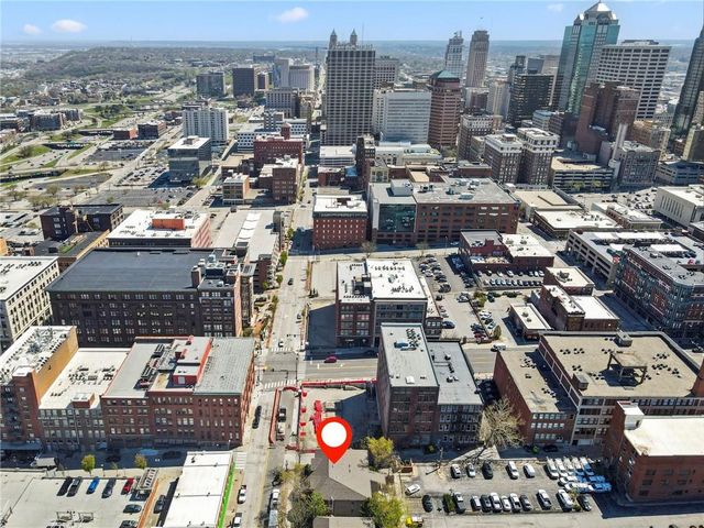 425 W 9th Street 103, Kansas City, MO 64105