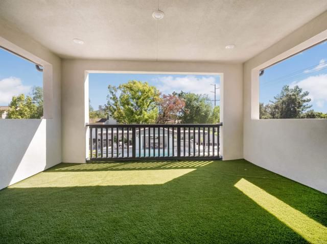 17945 Saint Andrews Drive, Poway, CA 92064