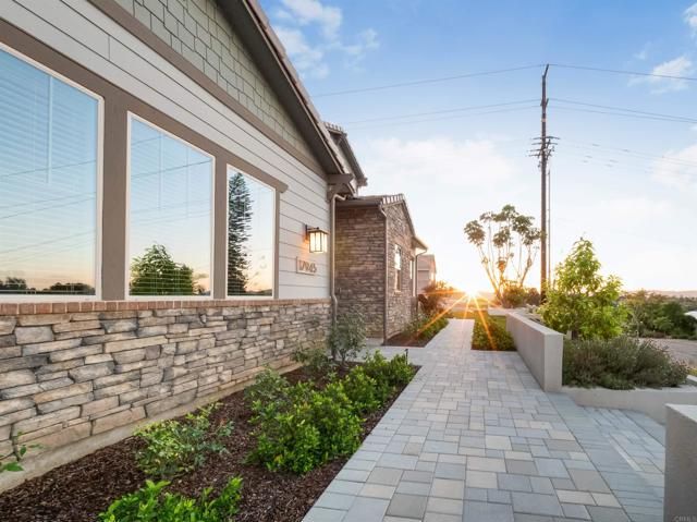 17945 Saint Andrews Drive, Poway, CA 92064