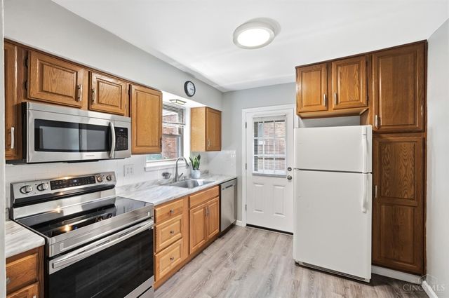 3505 Rosecliff Drive, Cincinnati, OH 45205