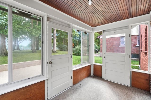 3505 Rosecliff Drive, Cincinnati, OH 45205