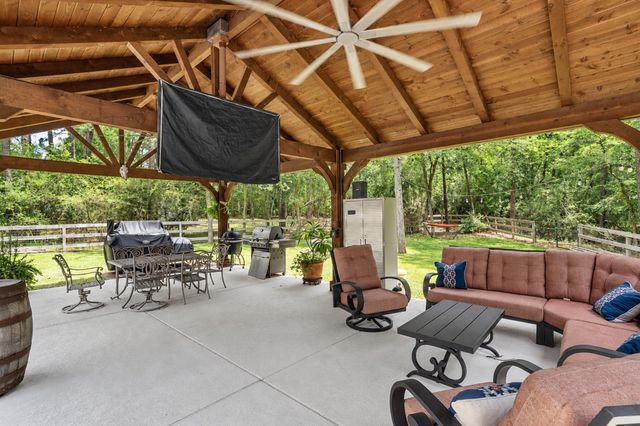 19610 Timber Ridge Drive, Magnolia, TX 77355