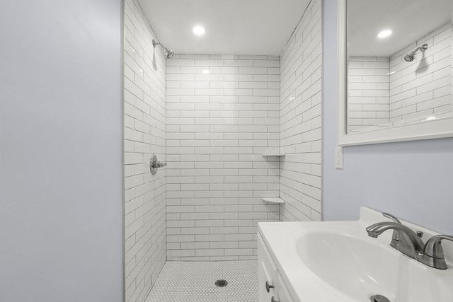 2705 State Highway, Eastham, MA 02642