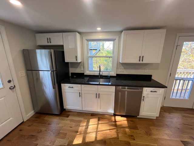 2705 State Highway, Eastham, MA 02642