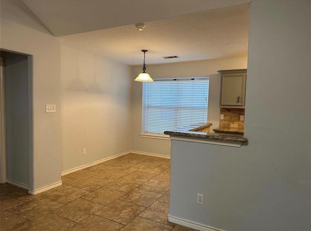 105 Harbor Court Drive, Conroe, TX 77356