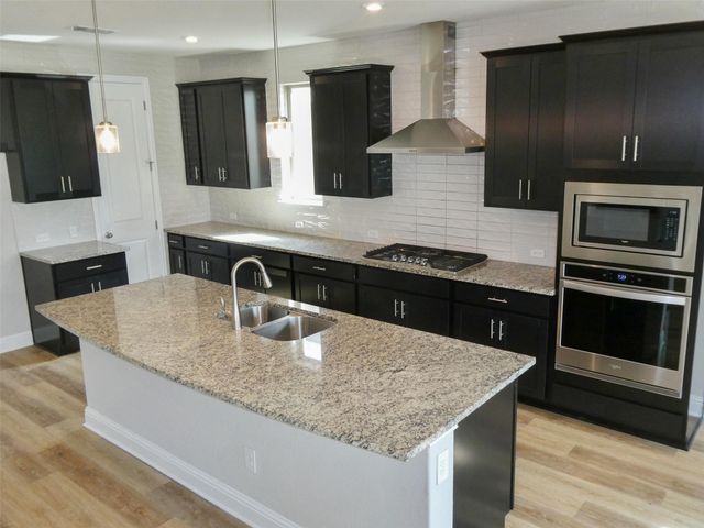 1017 Highcrest, Georgetown, TX 78628