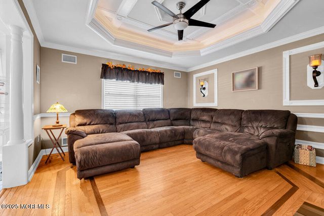 117 N Cooks Bridge Road, Jackson, NJ 08527