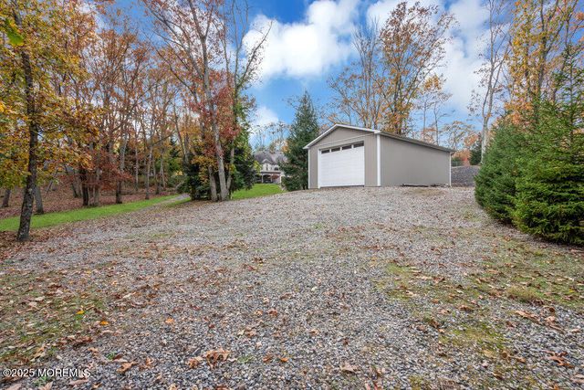 117 N Cooks Bridge Road, Jackson, NJ 08527